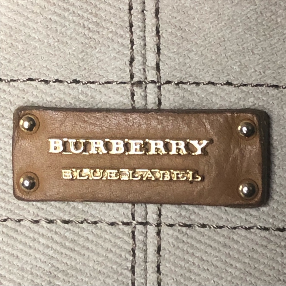 BURBERRY Blue Label Light Beige Canvas Bag with Leather Trim and Crossbody Strap - Picture 4 of 17